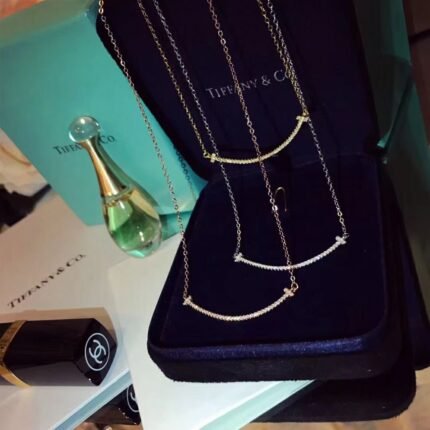 tiffany necklace, smile face, medium model full diamonds