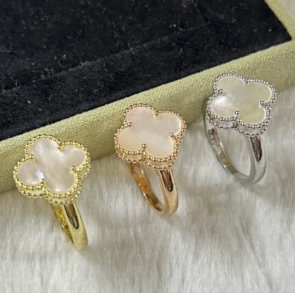 vca single clover ring, white mother of pearl, gold, rose gold, silver